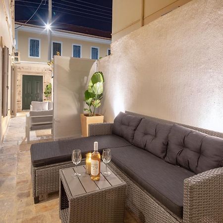 Modern-Vintage Old Town Suites Corfu  외부 사진