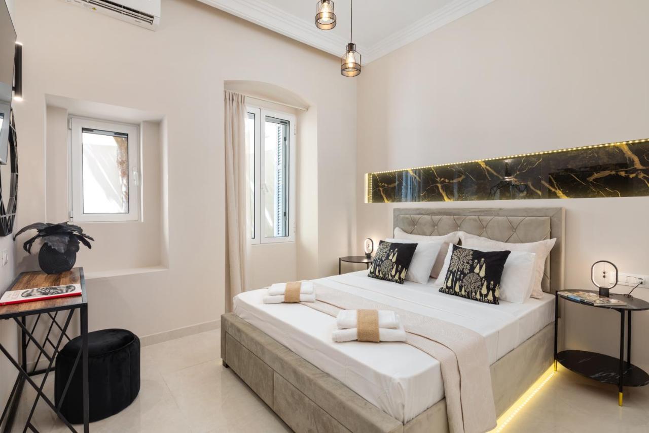 Modern-Vintage Old Town Suites Corfu  외부 사진