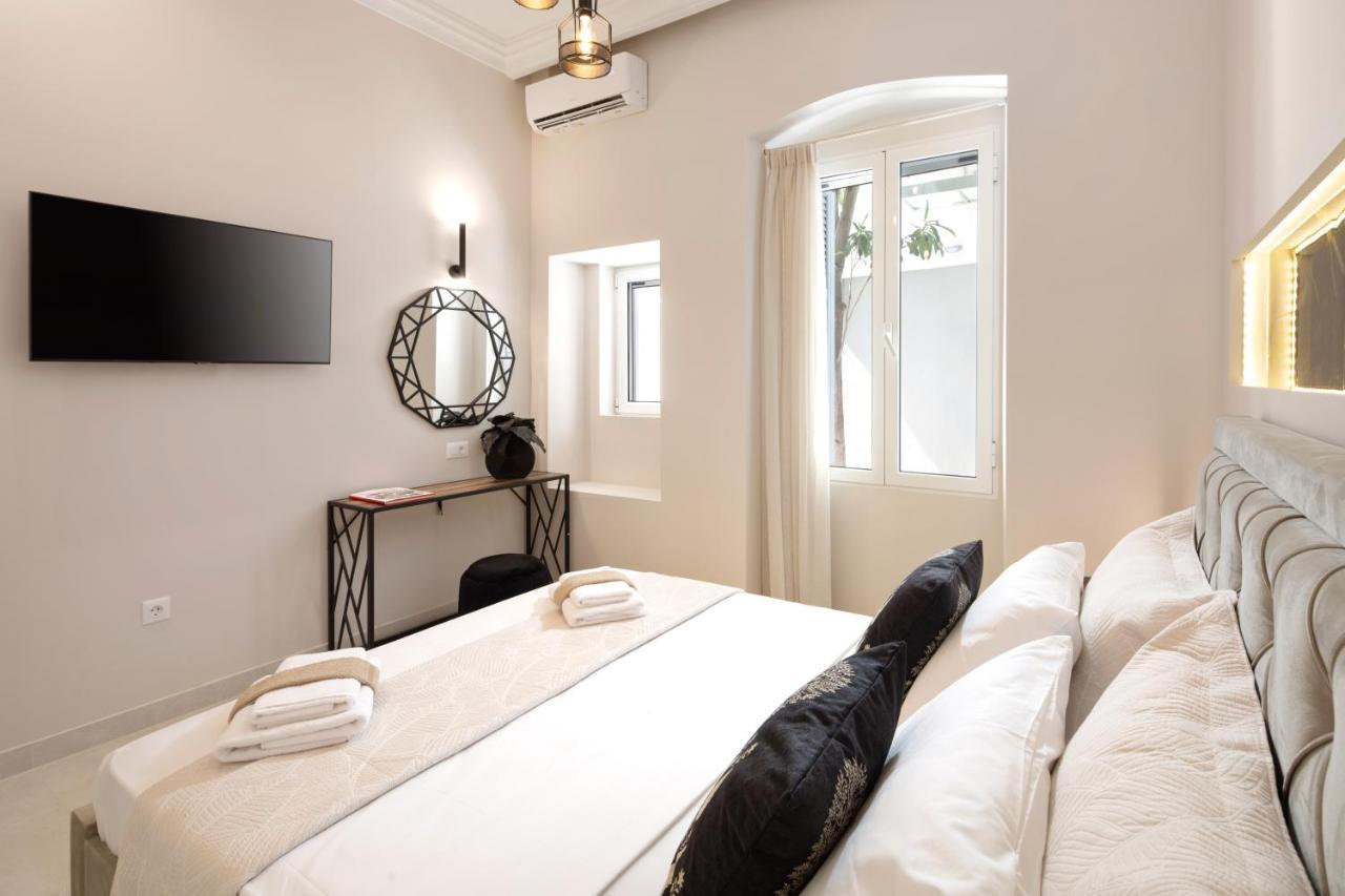 Modern-Vintage Old Town Suites Corfu  외부 사진