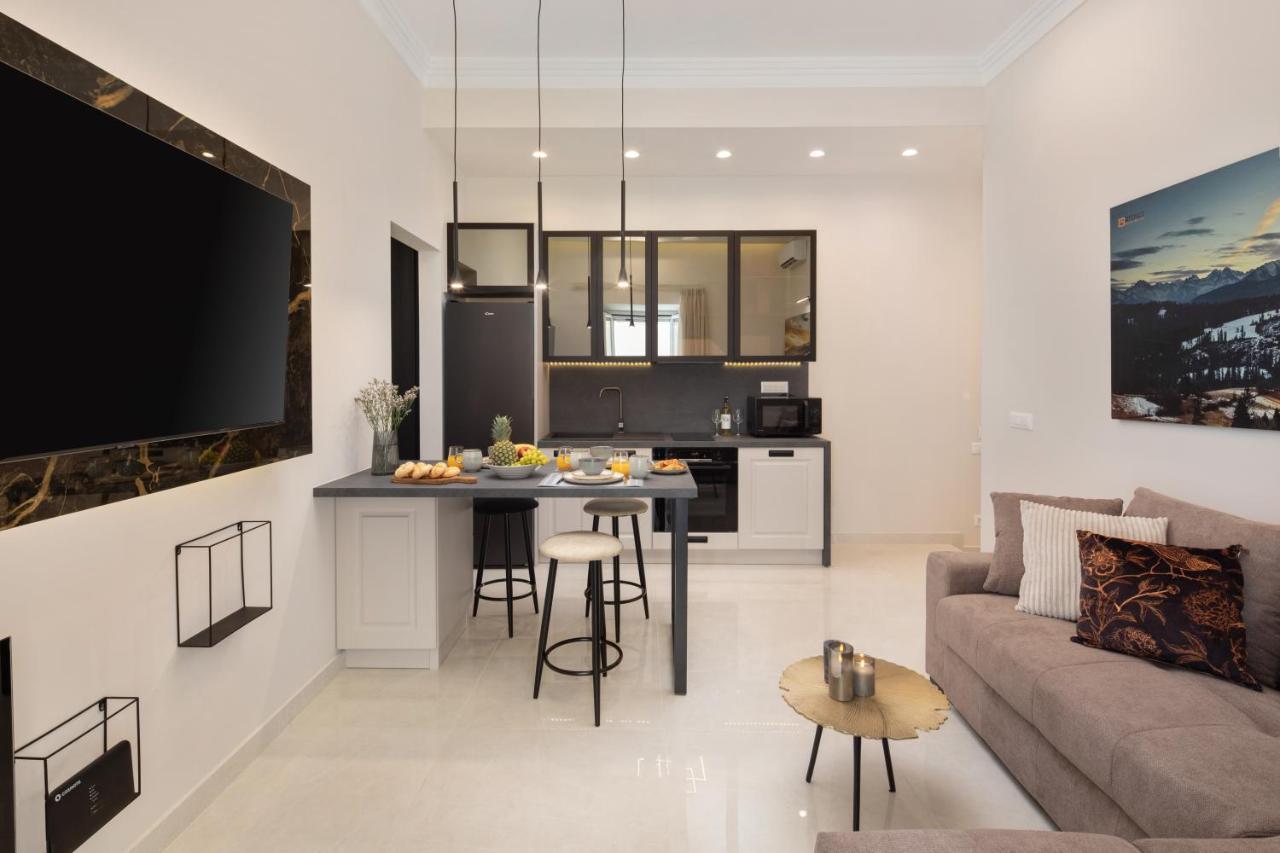Modern-Vintage Old Town Suites Corfu  외부 사진